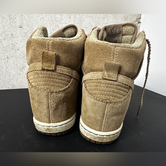 Tobacco genuine suede Nike Dunk Sky High - Picture 3 of 5